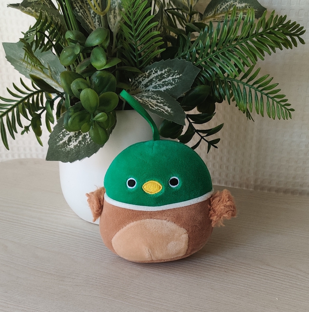 Squishmallos Avery Duck Plush 4.5"